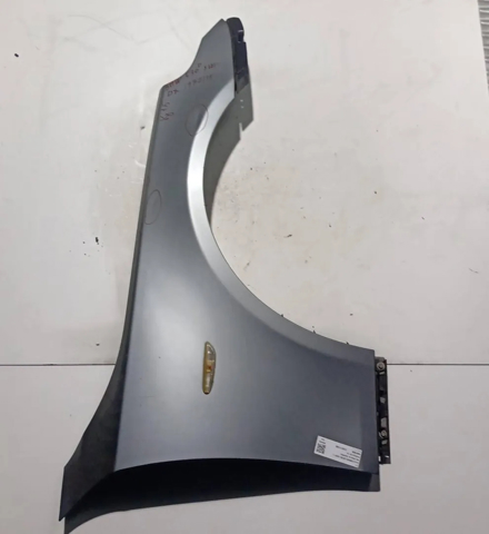 Błotnik przedni prawy 41357111430 BMW