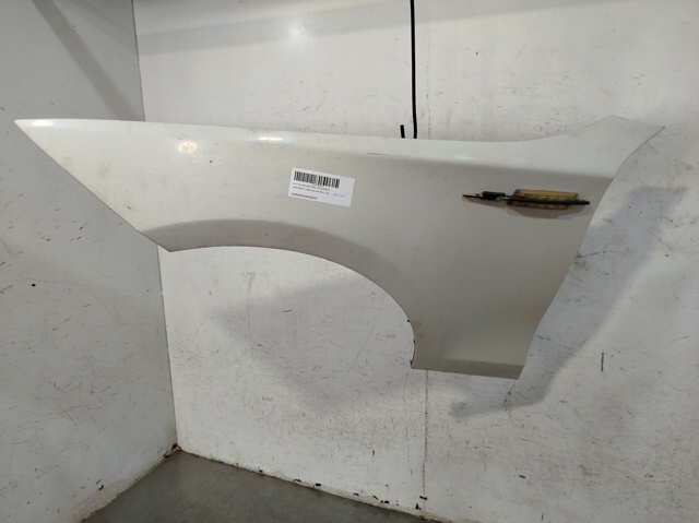 Błotnik przedni lewy 41357133227 BMW
