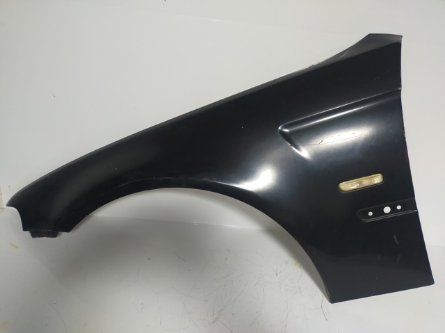 Błotnik przedni lewy 41357133227 BMW