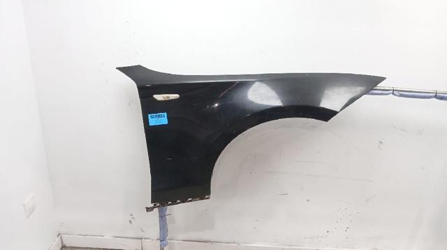 Błotnik przedni prawy 41357133228 BMW