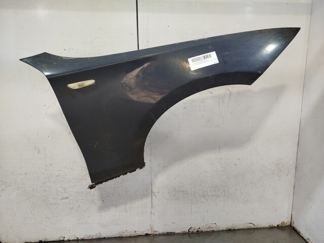 Błotnik przedni prawy 41357133228 BMW