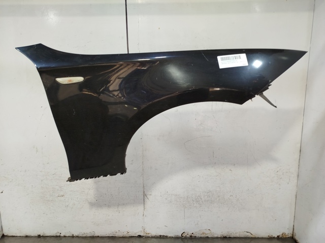Błotnik przedni prawy 41357133228 BMW