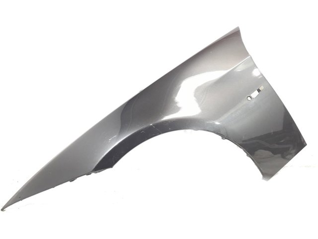 Błotnik przedni lewy 41357135679 BMW