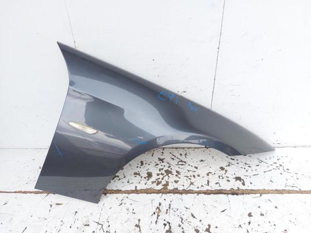 Błotnik przedni prawy 41357135680 BMW