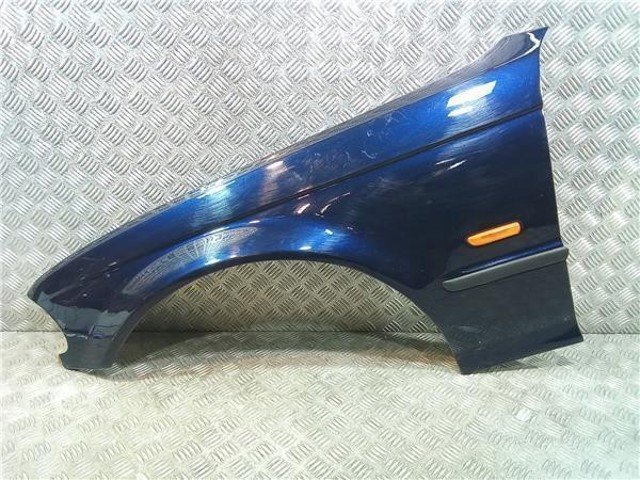 Błotnik przedni lewy 41358240405 BMW