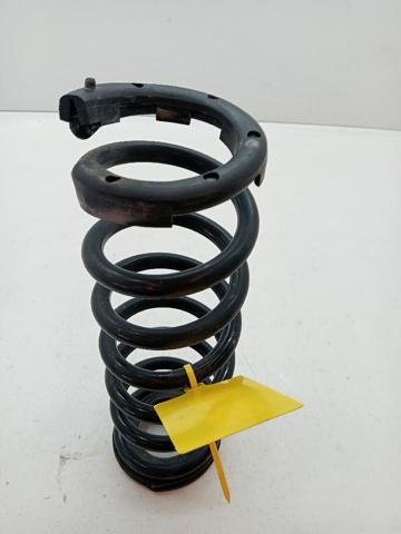 Sprężyna tylna Mitsubishi Outlander CWW