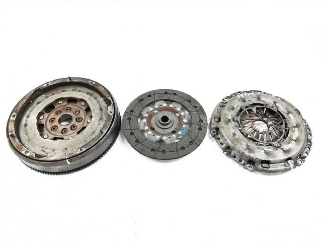 Koło zamachowe silnika 415032010 PEUGEOT