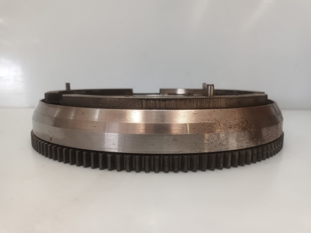 Koło zamachowe silnika 415039610 PEUGEOT