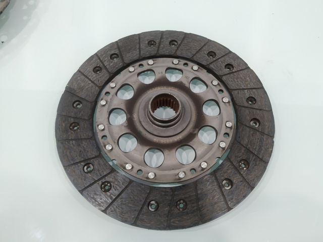 Koło zamachowe silnika 415040110 BMW