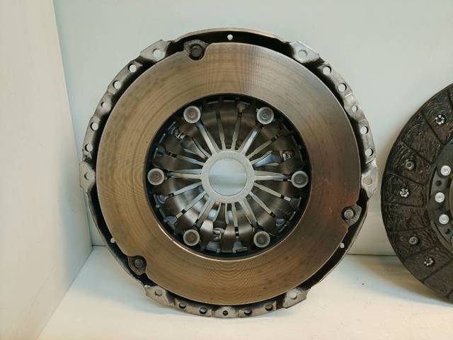 Koło zamachowe silnika 415043110 VAG