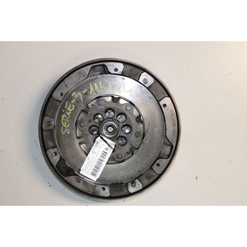 Koło zamachowe silnika 415055210 BMW