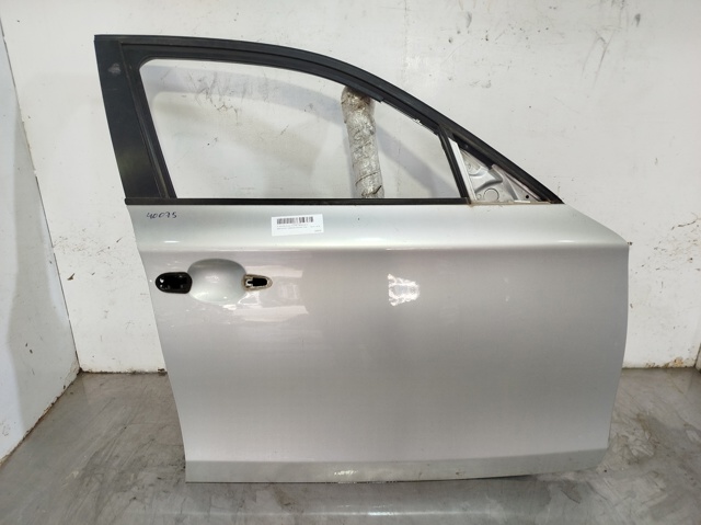 Drzwi przednie prawe 41515A2A382 BMW