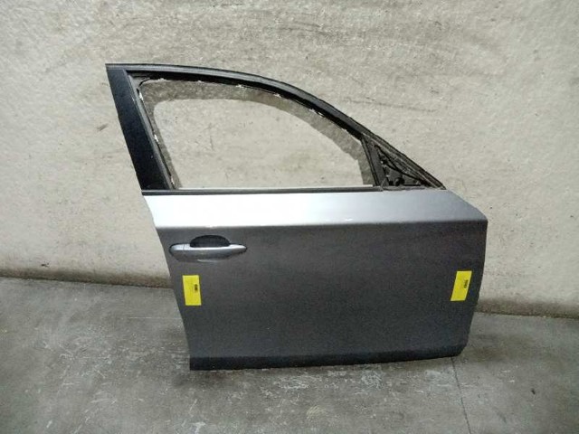 Drzwi przednie prawe 41515A2A382 BMW