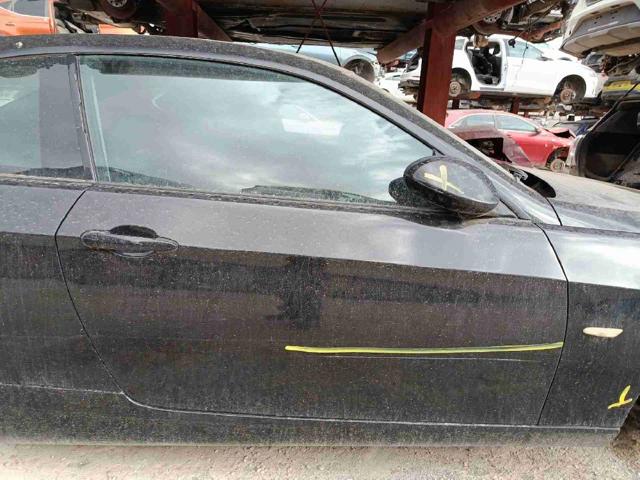 Drzwi przednie prawe 41517200570 BMW