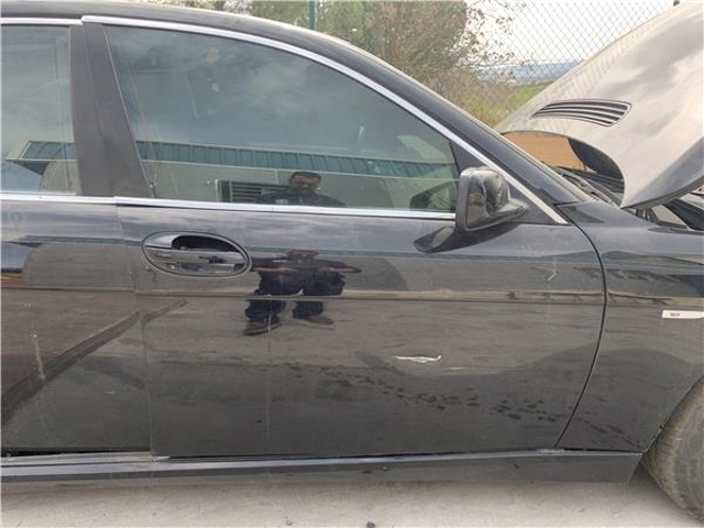 Drzwi przednie prawe 41517202082 BMW
