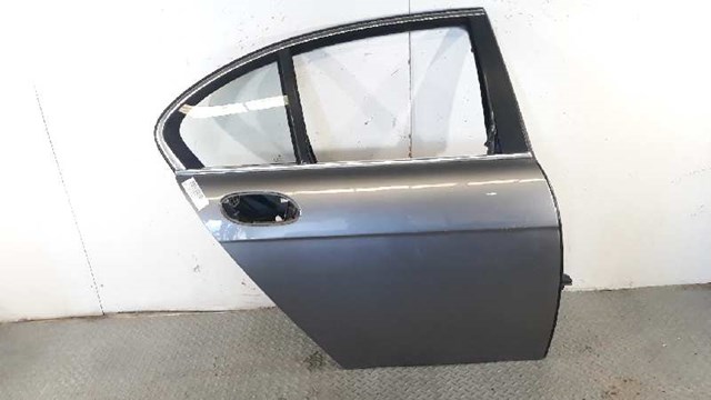 Drzwi tylne prawe 41517202084 BMW