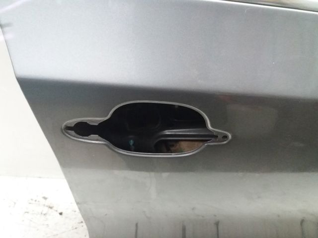 Drzwi przednie prawe 41517202340 BMW