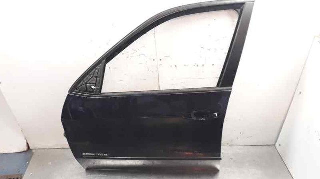 Drzwi przednie lewe 41517211423 BMW