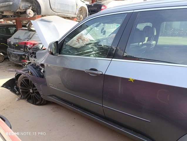 Drzwi przednie lewe 41517211423 BMW