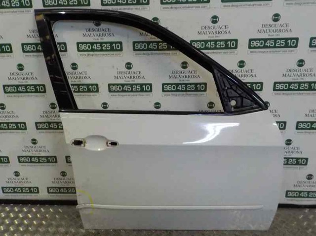 Drzwi przednie prawe 41517211424 BMW