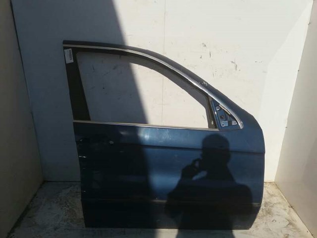 Drzwi przednie prawe 41518256824 BMW