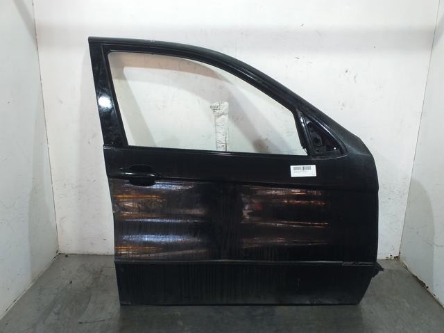 Drzwi przednie prawe 41518256824 BMW