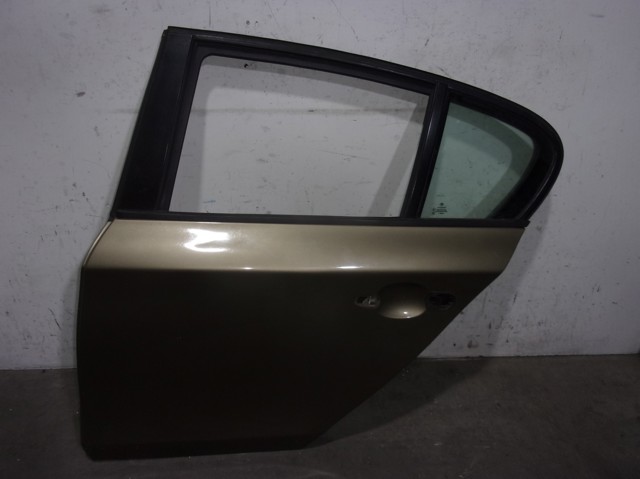 Drzwi tylne lewe 41525A2A383 BMW