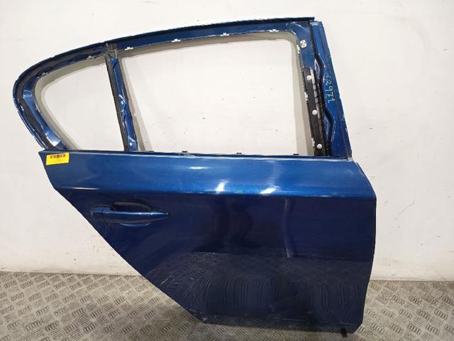Drzwi tylne prawe 41525A2A384 BMW