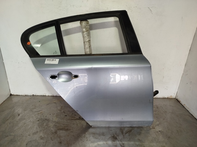 Drzwi tylne prawe 41527191018 BMW