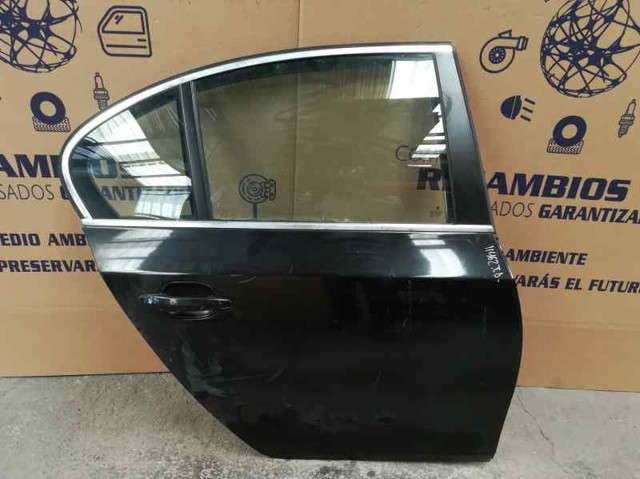 Drzwi tylne prawe 41527202342 BMW