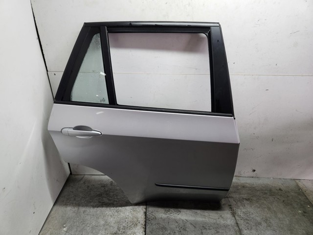 Drzwi tylne prawe 41527261482 BMW
