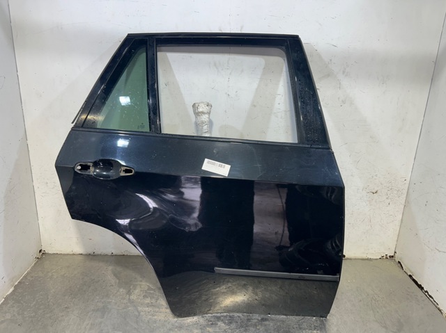 Drzwi tylne prawe 41527261482 BMW