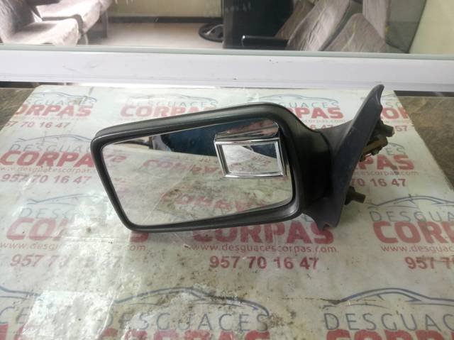 Lusterko wsteczne lewe 415312301 VAG