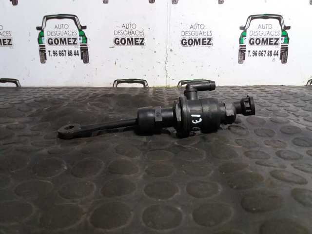 Cylinder sprzęgła główny 416052H200 HYUNDAI