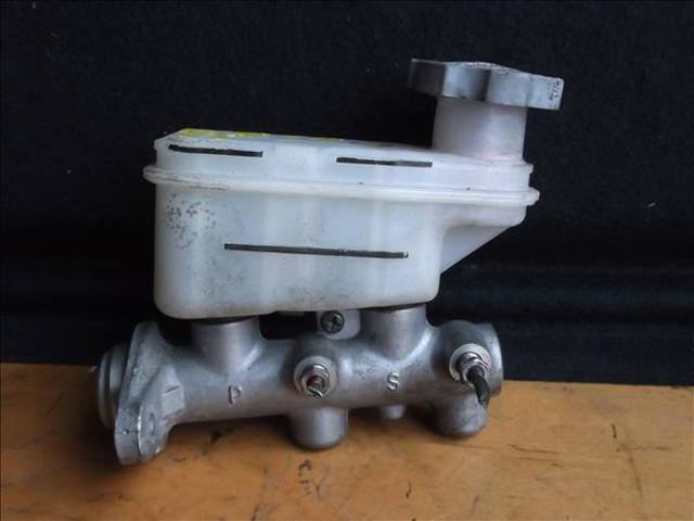 Cylinder sprzęgła główny 416101C010 HYUNDAI