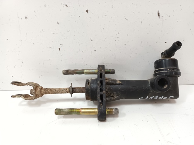 Cylinder sprzęgła główny KIA Sorento 1 JC