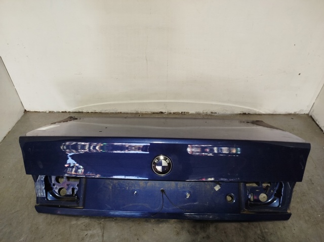 Klapa bagażnika do BMW 5 E34