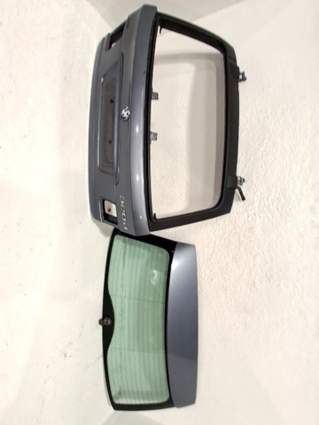 Kupić Drzwi tylne (bagażnika 3/5) BMW 3  E46 w dobrej cenie