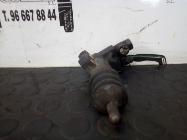 Cylinder roboczy sprzęgła 4171023010 HYUNDAI