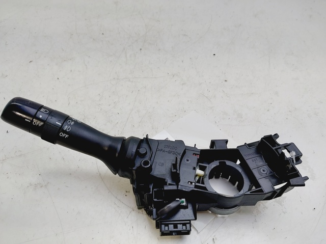 4210017F220 Toyota