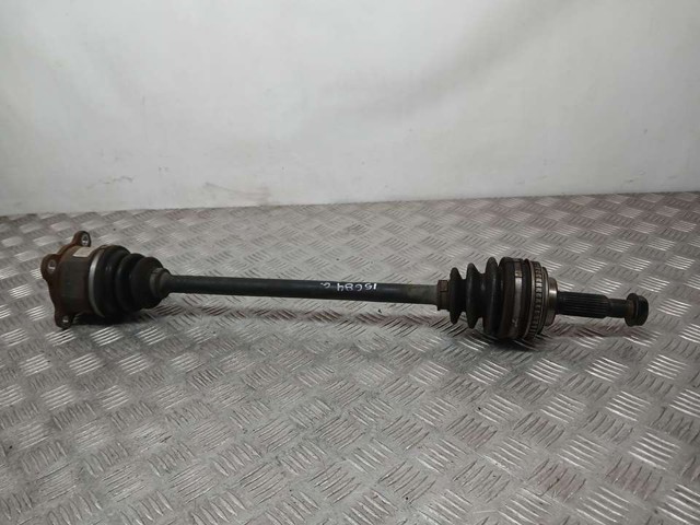 Półoś tylna 4233042031 TOYOTA