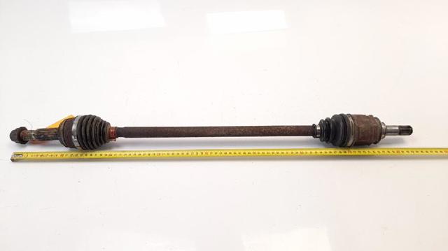 Półoś tylna 4233042050 TOYOTA