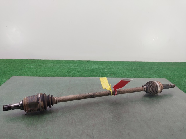 Półoś tylna 4233042060 TOYOTA