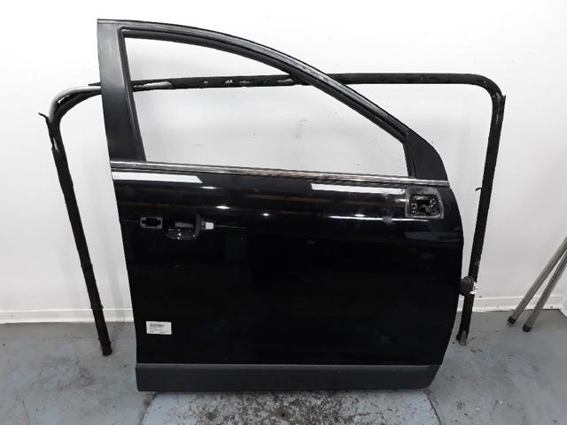 Drzwi przednie prawe 42352070 GM