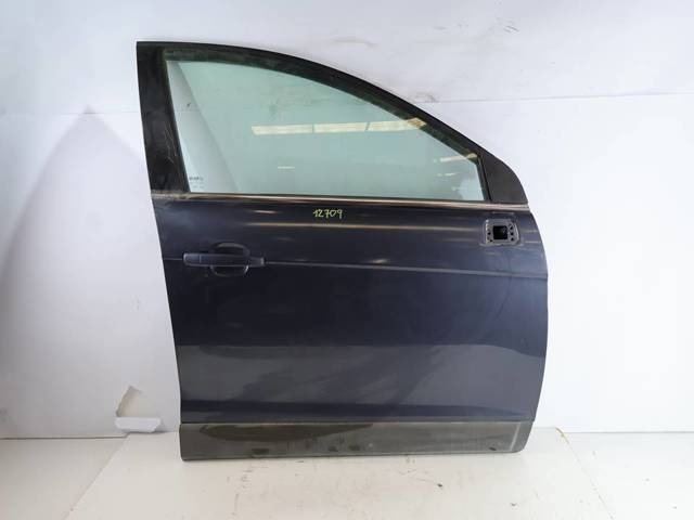 Drzwi przednie prawe 42352070 GM