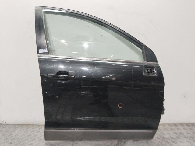 Drzwi przednie prawe 42352070 GM