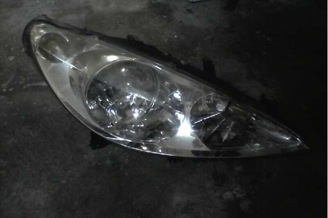 Reflektory Peugeot 307