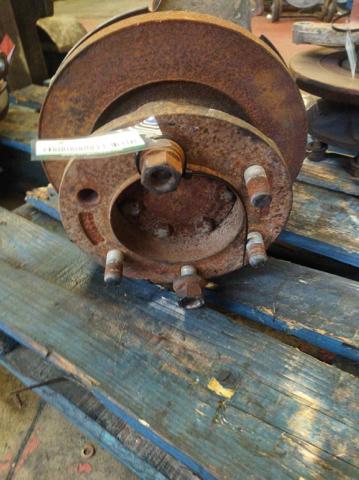 Tarcza hamulcowa przednia 42470842 IVECO
