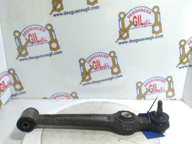 Wahacz zawieszenia przedniego dolny prawy Saab 9000