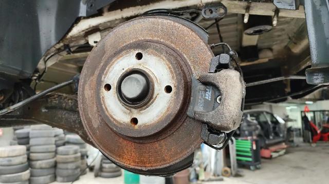 Tarcza hamulcowa tylna 424946 PEUGEOT